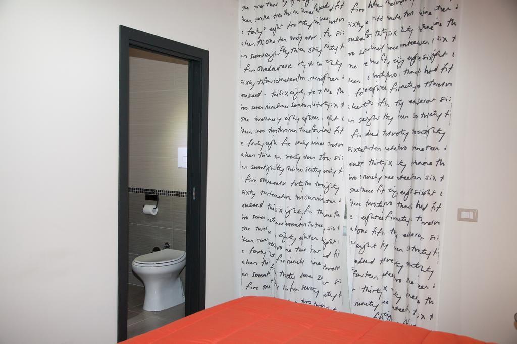 Domus Armenio Bed and Breakfast Neapel Rum bild